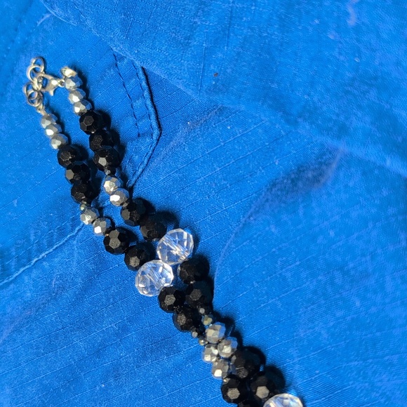 Black and Silver Grumpy Kitty Pendant Necklace - Picture 3 of 3